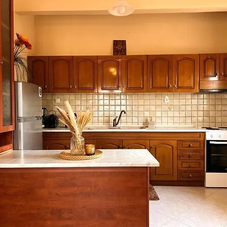 Philoxenia House Апартамент