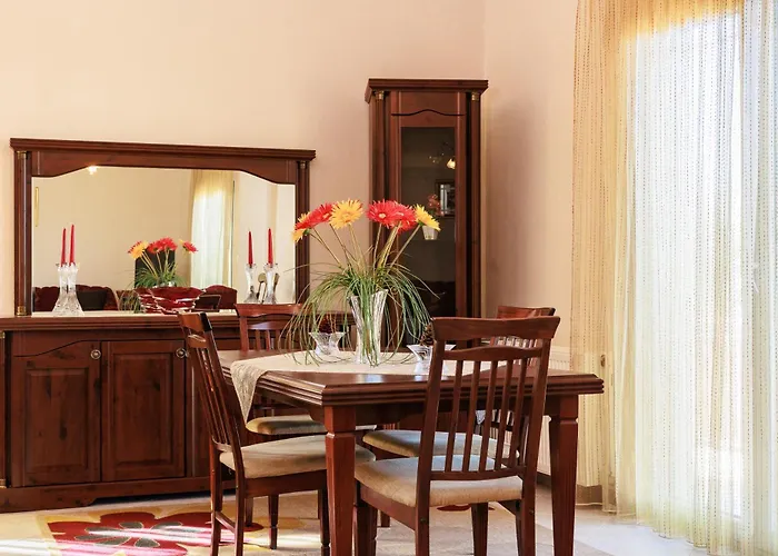 Philoxenia House Appartamento *